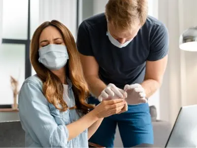 Evde Yara Bakımı: Hangi Durumlarda Gereklidir?